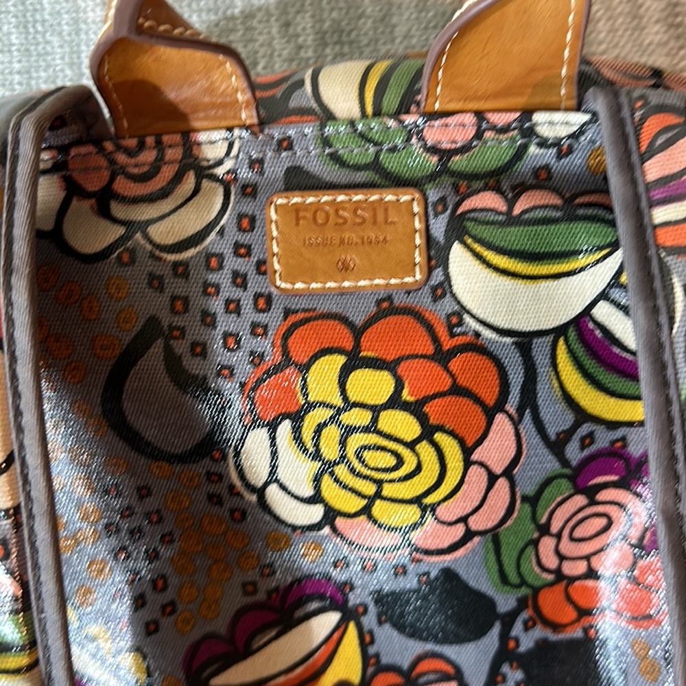 Fossil Multicolor Floral Canvas Backpack with Brown Trim - Picture 9 of 12